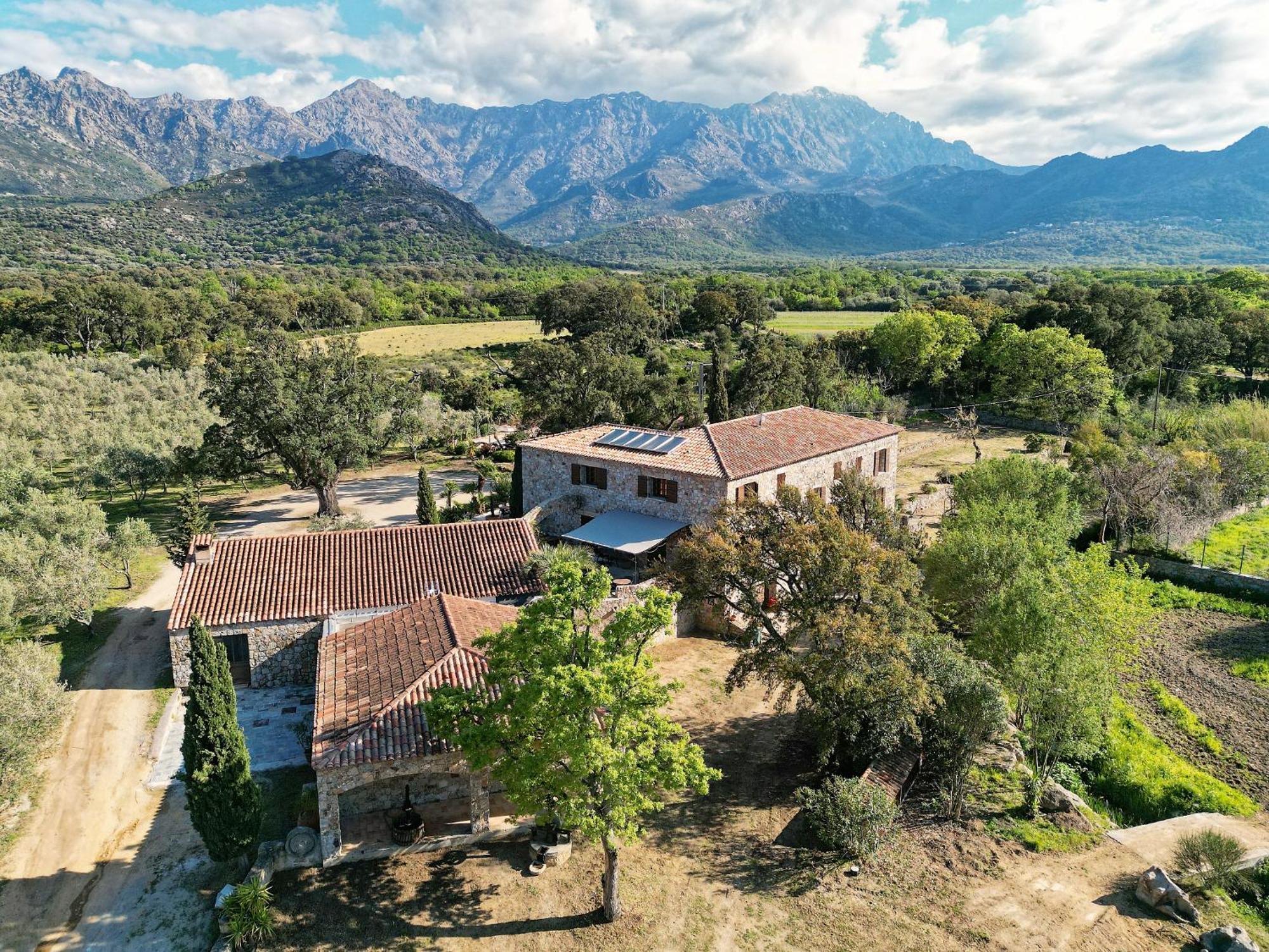 Domaine Du Reginu Hotel Santa-Reparata-di-Balagna Exterior photo